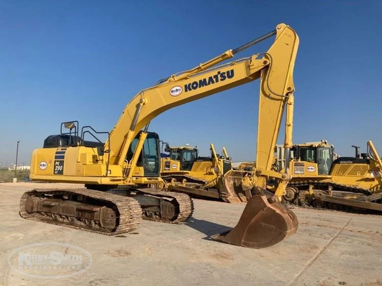 Used Komatsu in yard